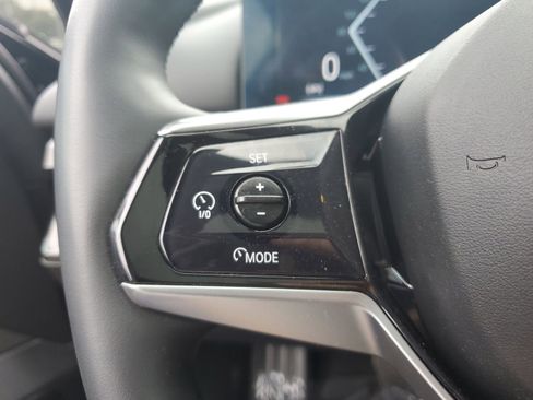 Used 2024 BMW i5 eDrive40i RWD image 32