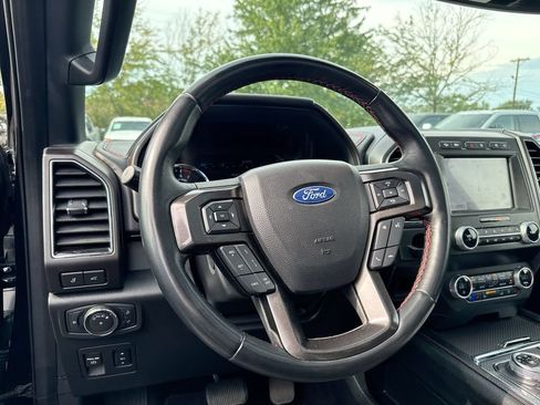 Used 2021 Ford Expedition Limited AWD/4WD image 11