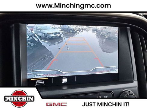 Used 2021 GMC Canyon Denali image 15