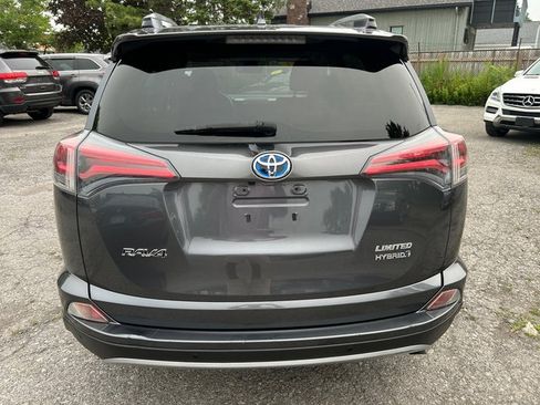 Used 2017 Toyota RAV4 Limited w/ Carpet Mat Package AWD/4WD image 3