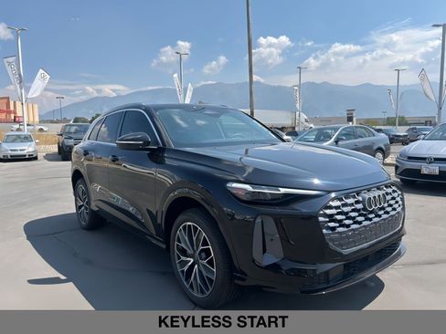 New 2025 Audi Q5 Premium Plus image 2