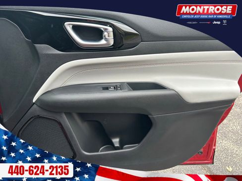 New 2026 Jeep Compass Limited image 30