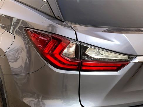 Used 2017 Lexus RX 350 AWD w/ Premium Package image 29