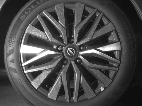 Used 2025 Nissan Altima 2.5 SV image 15