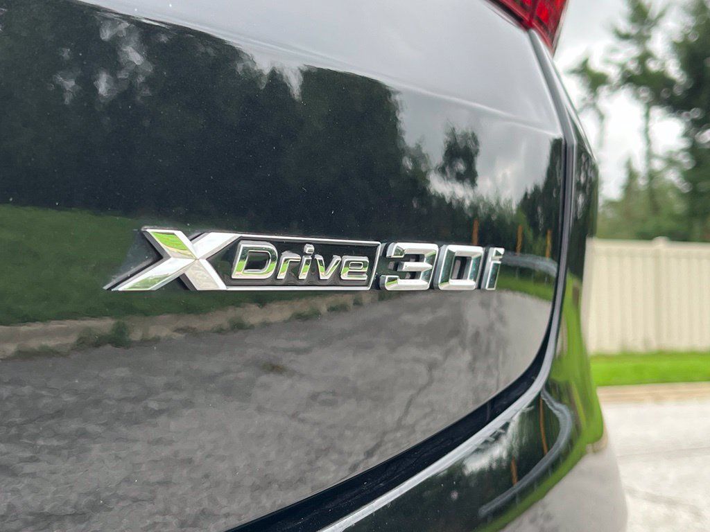 Used 2023 BMW X4 xDrive30i w/ Premium Package AWD/4WD image 16