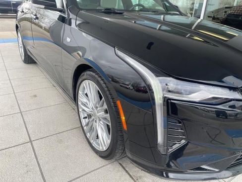 Used 2022 Cadillac CT4 Premium Luxury image 21