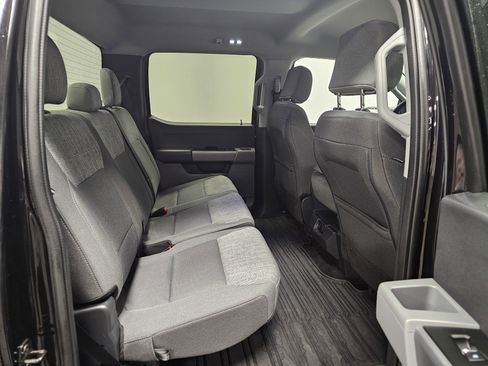 Used 2022 Ford F150 XLT w/ XTR Package image 16