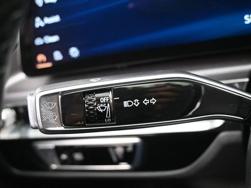 Used 2024 Cadillac Lyriq Tech w/ Driver Assist Package AWD/4WD image 21