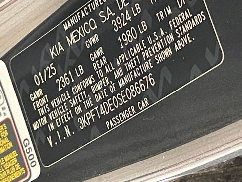 Used 2025 Kia K4 LXS image 28