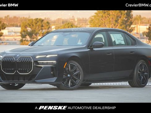 New 2026 BMW 760i xDrive w/ Premium Package image 1