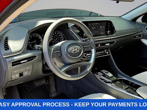 Used 2023 Hyundai Sonata SE w/ Winter Weather Package FWD image 18