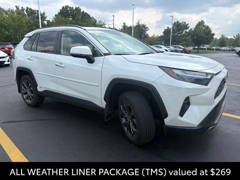 Certified 2022 Toyota RAV4 Limited AWD/4WD image 8