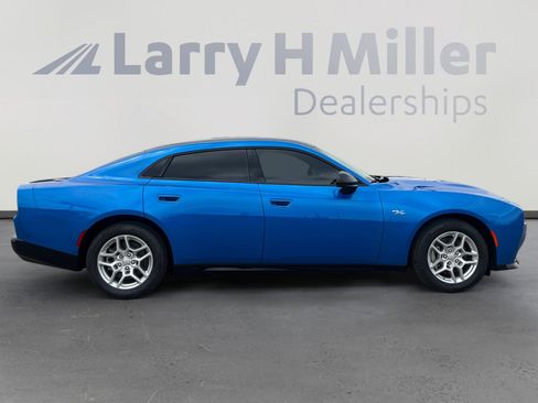 New 2026 Dodge Charger R/T AWD/4WD image 6