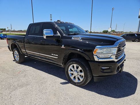 Used 2024 RAM 2500 Limited AWD/4WD image 10
