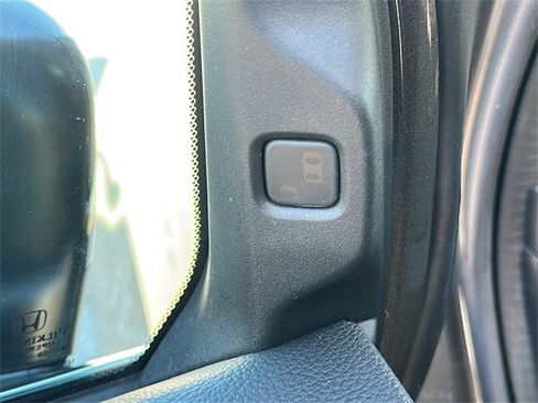 Certified 2022 Honda Odyssey EX-L image 17