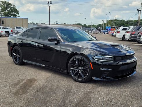 Used 2021 Dodge Charger R/T w/ Carbon/Suede Interior Package RWD image 3