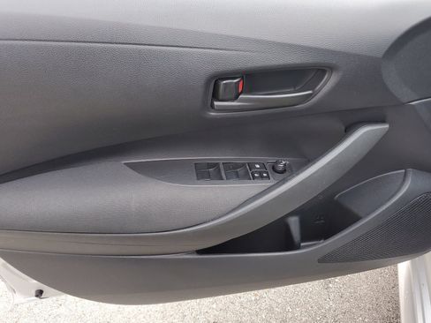 Certified 2024 Toyota Corolla LE FWD image 20