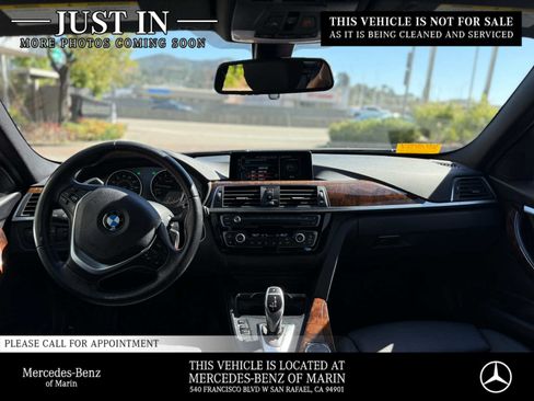 Used 2017 BMW 330i xDrive Wagon AWD/4WD image 7