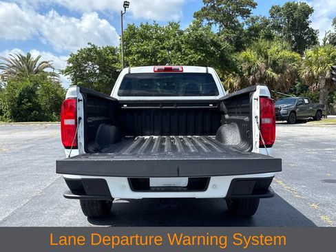 Used 2020 Chevrolet Colorado LT w/ Safety Package RWD image 10