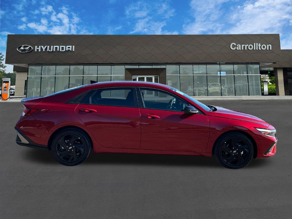 Certified 2026 Hyundai Elantra Sport FWD image 4