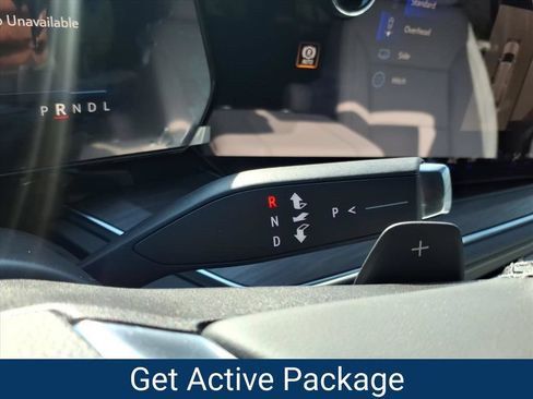 New 2026 Chevrolet Suburban Premier AWD/4WD image 9
