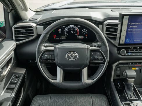 Used 2024 Toyota Tundra Limited w/ Power Package AWD/4WD image 31