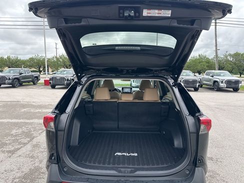 Certified 2023 Toyota RAV4 XLE Premium AWD/4WD image 16