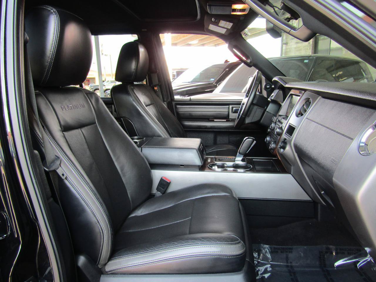 Used 2017 Ford Expedition EL Platinum AWD/4WD image 13