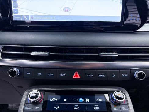 Used 2025 Hyundai Palisade Calligraphy image 26