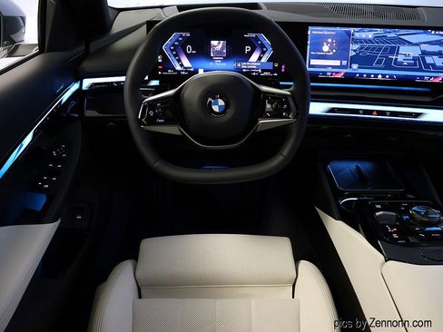 Certified 2025 BMW 540i xDrive 540i xDrive image 15