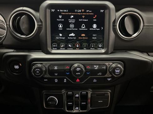 Used 2022 Jeep Gladiator Overland w/ Popular Equipment Package image 7