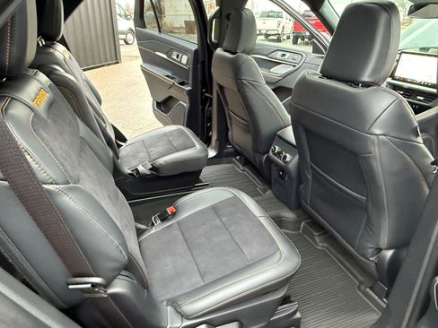 New 2026 Ford Explorer Tremor w/ Tremor Ultimate Package AWD/4WD image 36