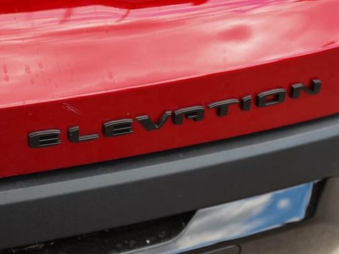 New 2026 GMC Terrain Elevation w/ Black Edition FWD image 8