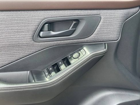 Certified 2023 Nissan Rogue S AWD/4WD image 13