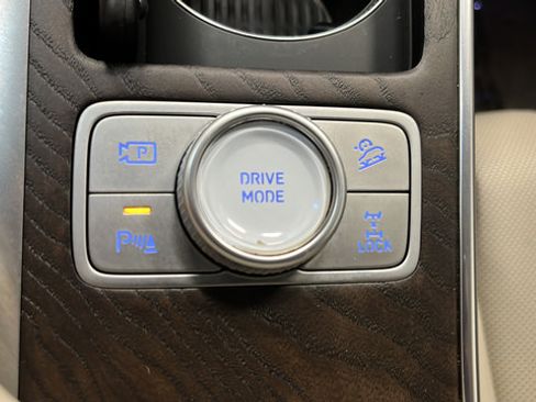 Used 2024 Genesis GV80 3.5T Advanced AWD/4WD image 34