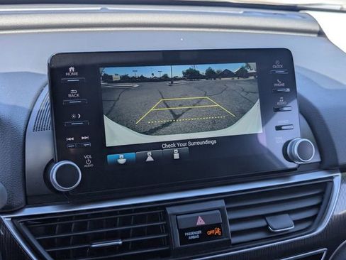 Used 2021 Honda Accord Sport image 27