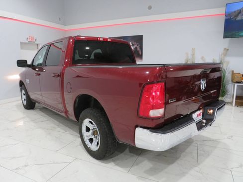 Used 2021 RAM 1500 Classic SLT RWD image 5