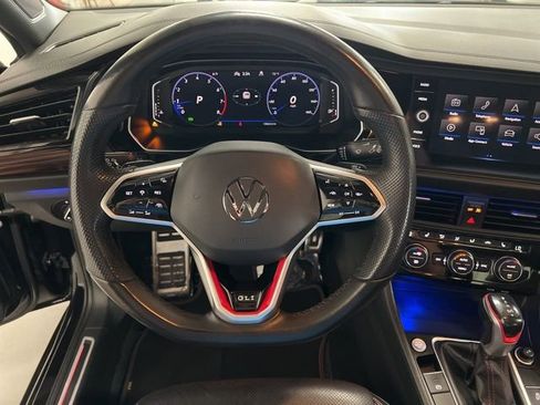 Used 2022 Volkswagen Jetta GLI Autobahn FWD image 16