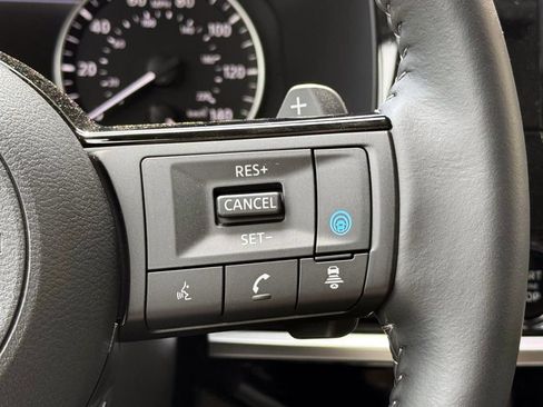 Certified 2025 Nissan Pathfinder SL AWD/4WD image 28