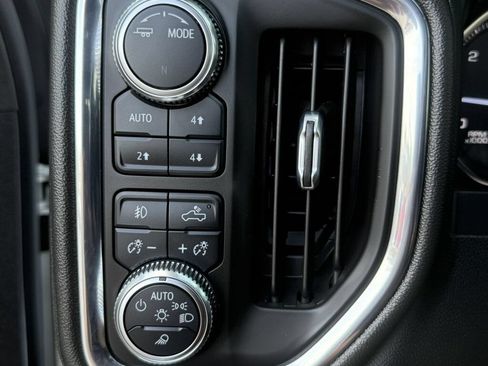 Used 2022 GMC Sierra 2500 AT4 AWD/4WD image 37