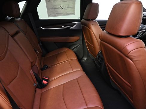 New 2025 Cadillac XT5 Premium Luxury w/ Technology Package image 18