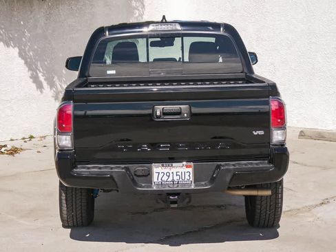 Used 2023 Toyota Tacoma TRD Sport image 8