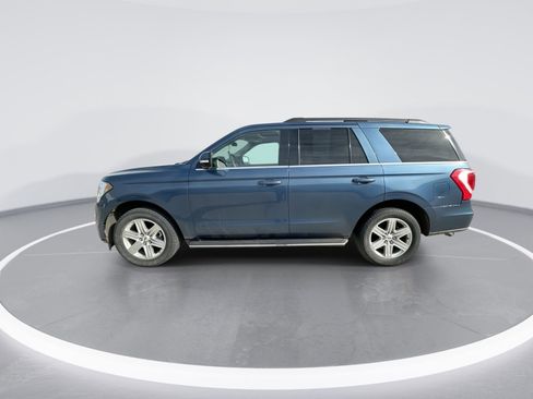 Used 2019 Ford Expedition XLT w/ Equipment Group 202A image 5