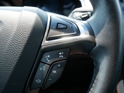 Used 2019 Ford Edge SEL w/ Equipment Group 201A AWD/4WD image 30
