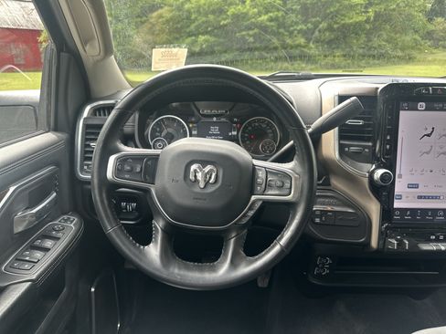 Used 2024 RAM 2500 Laramie w/ Safety Group AWD/4WD image 23