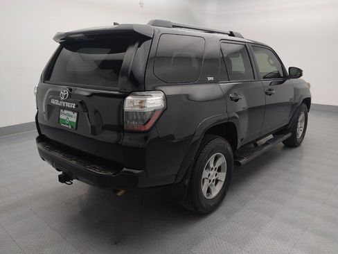 Used 2019 Toyota 4Runner SR5 image 9