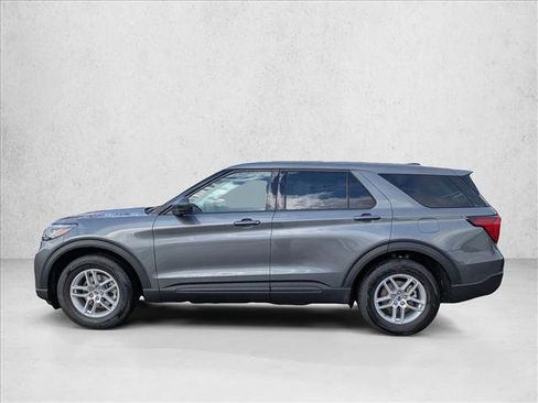 New 2026 Ford Explorer Active image 5