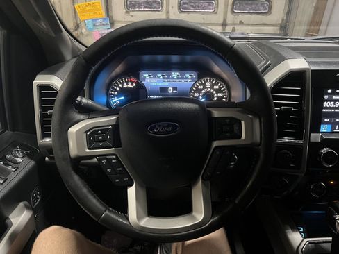 Used 2017 Ford F150 Lariat AWD/4WD image 14