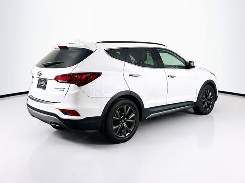 Used 2018 Hyundai Santa Fe Sport image 9