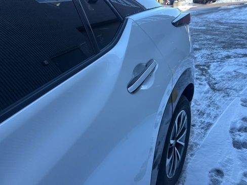 Used 2024 Lexus RZ 450e Premium w/ Technology Package image 8